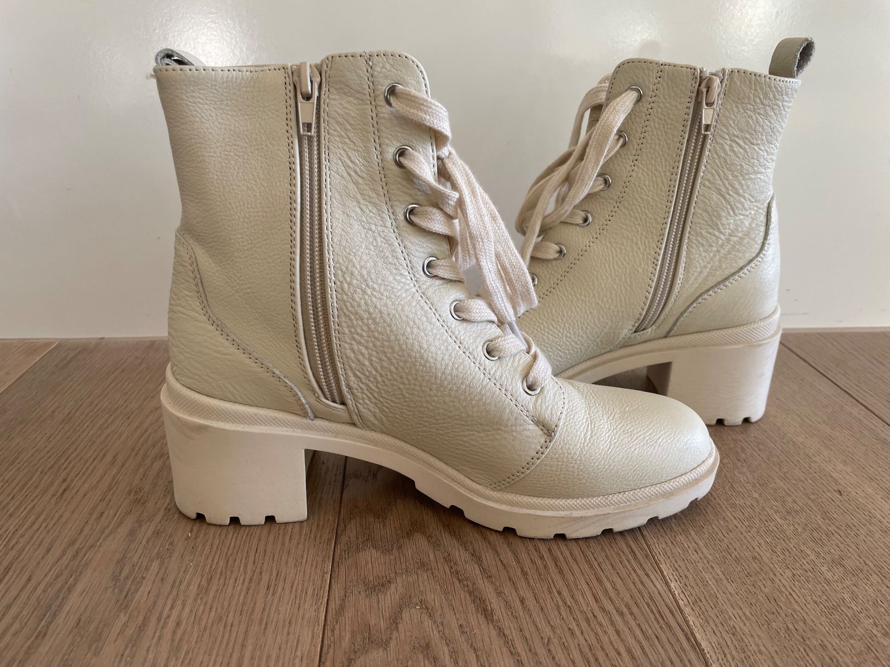 Scarpe da donna: Stiefel aus Leder – Usato da Neuwilen venduto da bobbel01 3