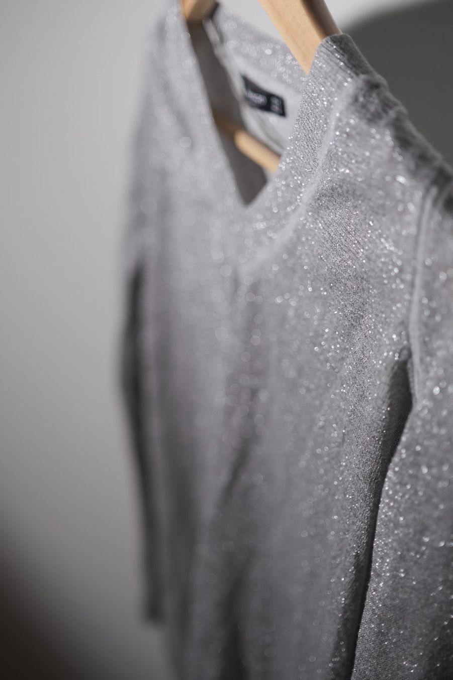 Mango Maglioni & Felpe: Mango Glitzerpulli (Grösse S–M) – Usato da Basel venduto da Bluemoewe 1