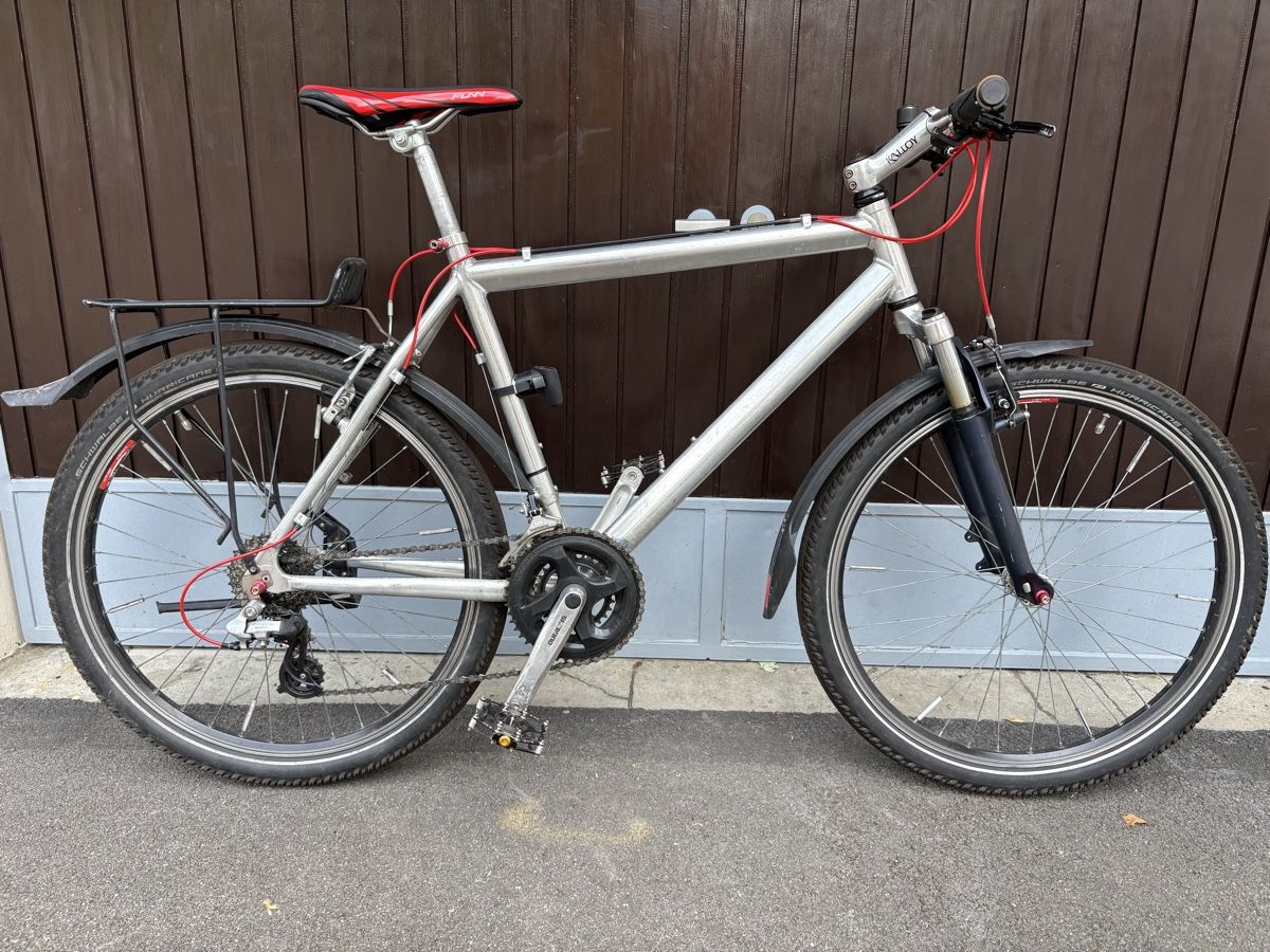 Biciclette: Mountain Bike Aluminium – Usato da Zürich venduto da car_wz9v 4