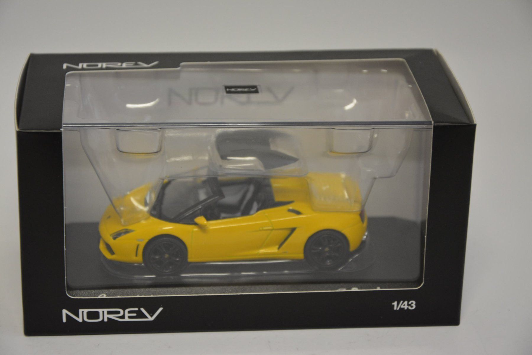 Lamborghini Modellini d'auto: Lamborghini Gallardo LP560-4 Spyder 1:43 – Nuovo e nell'imballaggio originale da Goldach venduto da Feivel9