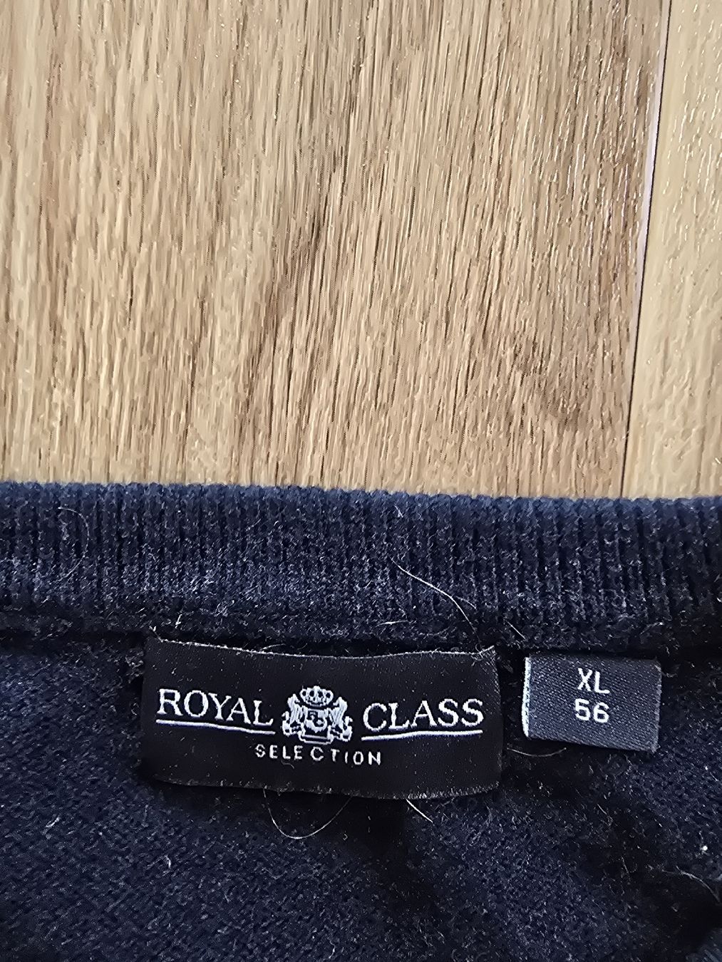 Pullover & Sweatshirts: Royal Class /55% Seide /45% Kaschmir / XL / 56 – Gebraucht aus Hergiswil NW von Pexiilexii 2