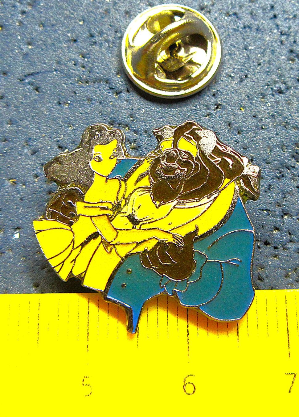 Disney Placchette & Badge: DINEY PIN – Usato da Ettingen venduto da Hausi4711