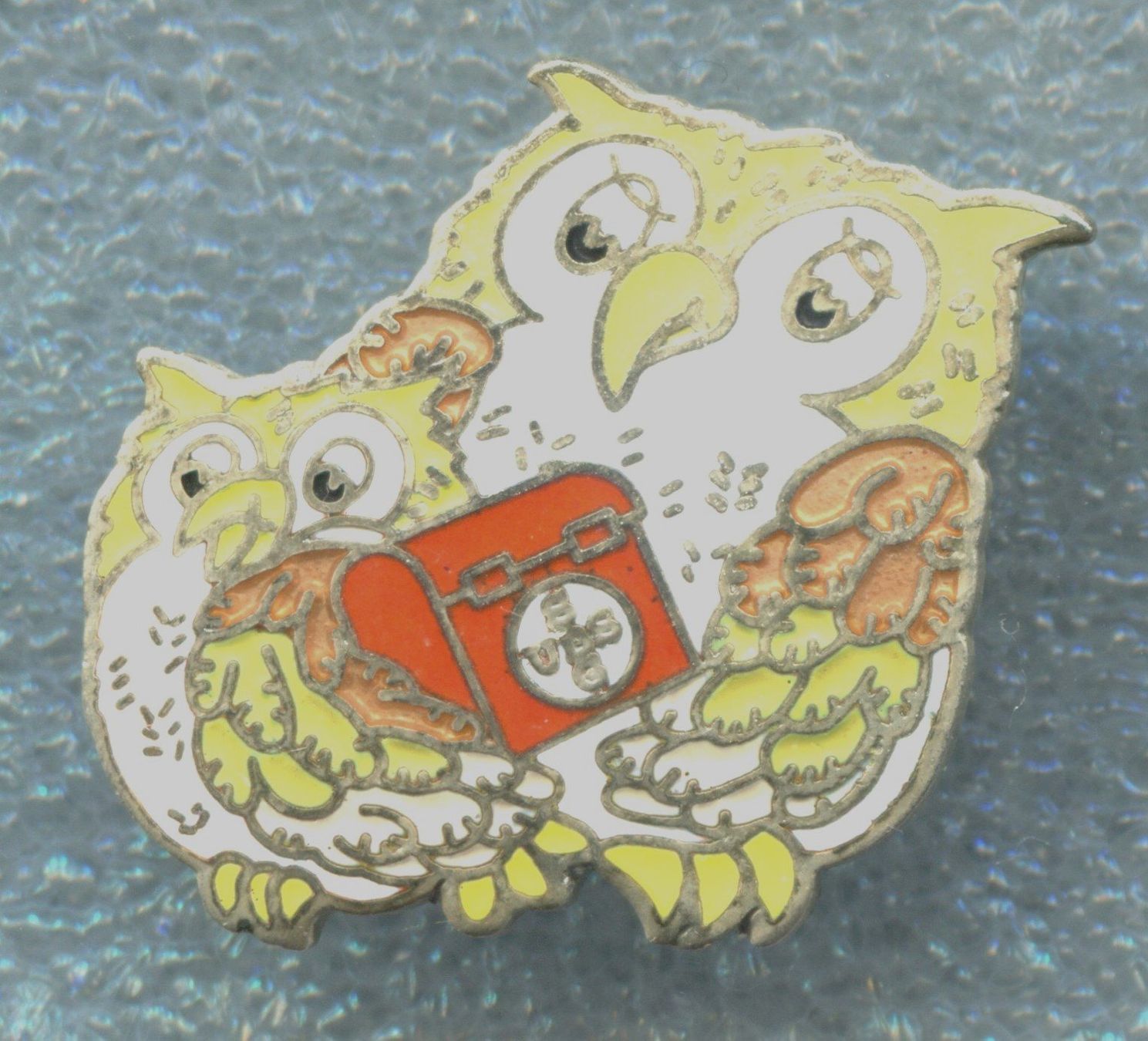 Placchette & Badge: UBS  Eule – Usato da Winterthur venduto da Sammleroase