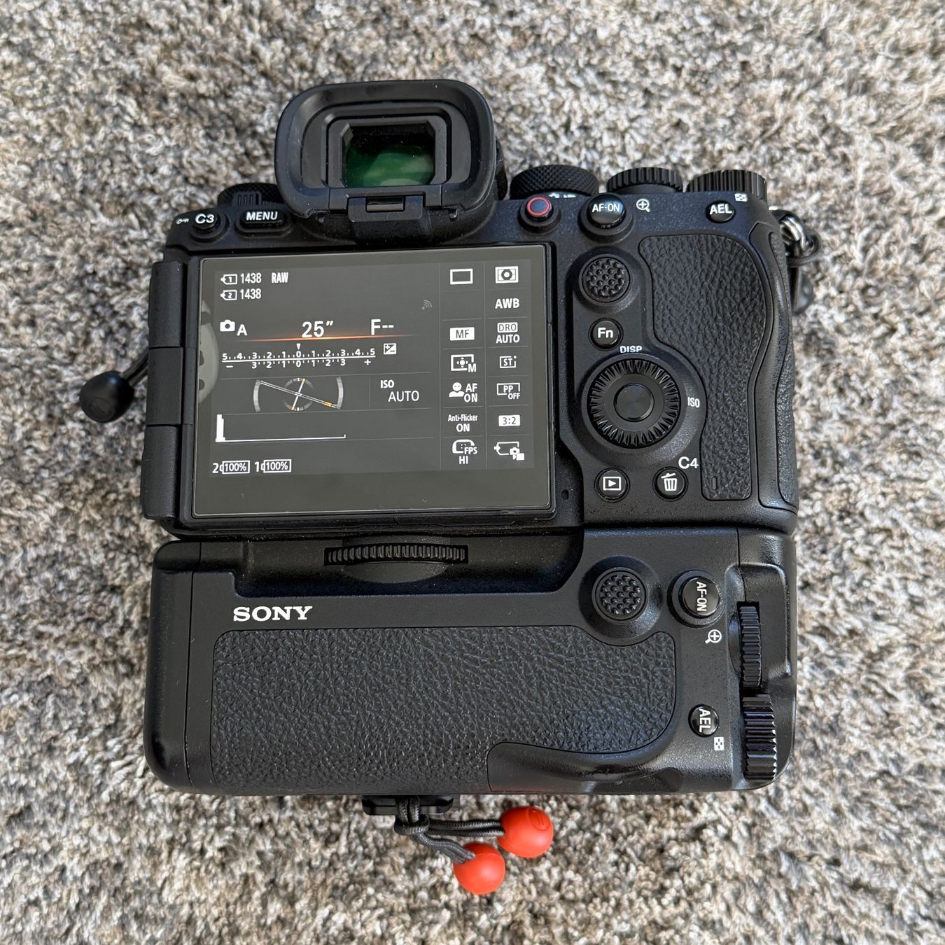 Sony Fotocamera: Sony A9iii + Grip (état impeccable) – Usato da Yverdon-les-Bains venduto da gab_c2wn 2