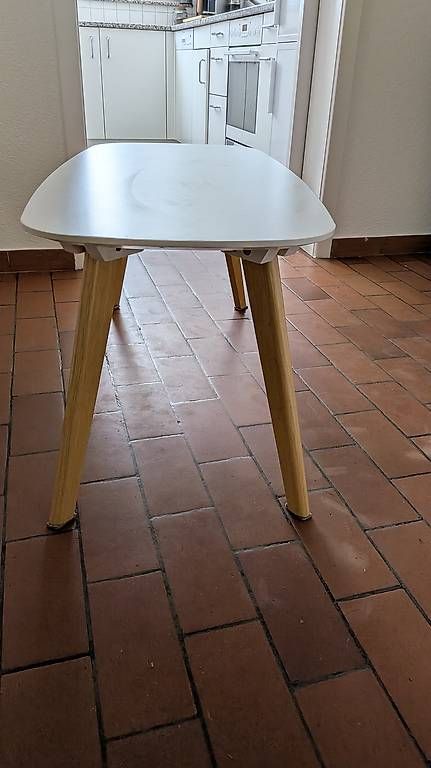 Tables: Couchtisch weiss – D'occasion à Bern par moezzel