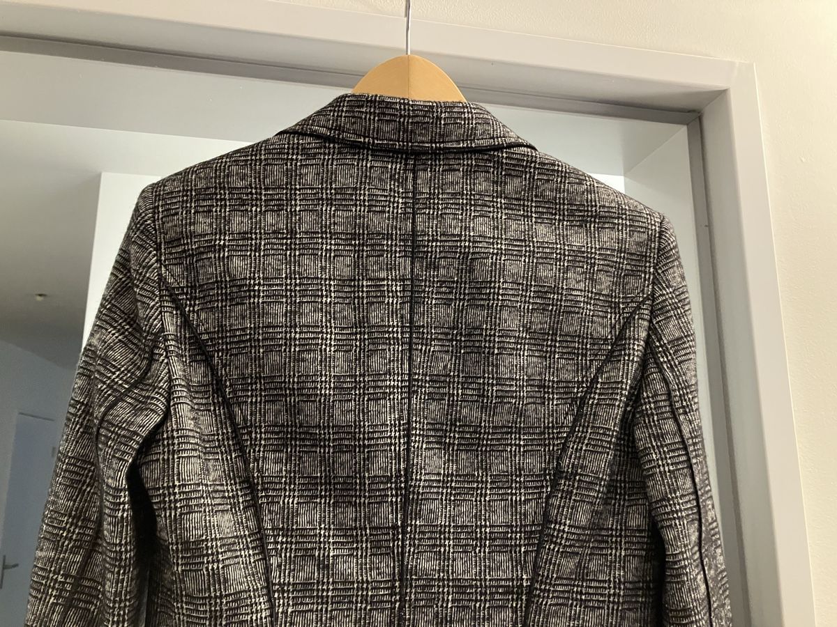 Strenesse Giacche: Wunderschöner Blazer von Strenesse Gr. 38 – Usato da Zollikerberg venduto da HillyBilly 3