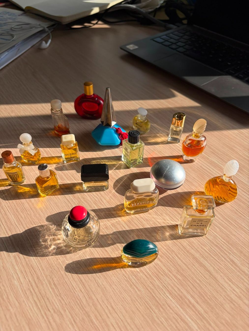 Flacons: Mini-Parfumflaschen Sammlung von 18 Modellen – D'occasion à Uster par stinagock 1