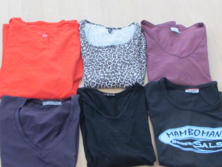 6 T-SHIRTS
