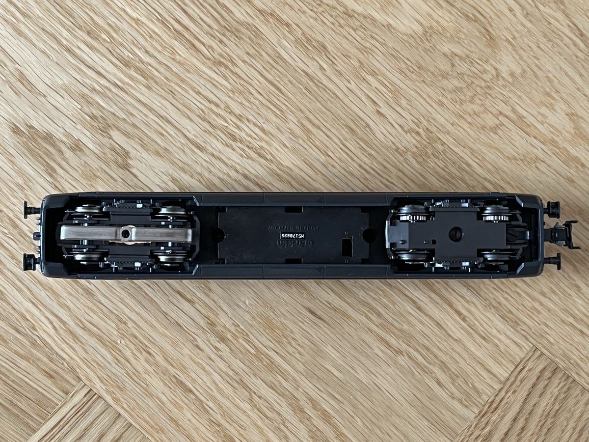 Märklin Modellini di ferrovie: SBB Re 460 Heizer Märklin defekt – Difettoso da Basel venduto da Re620_11627 6