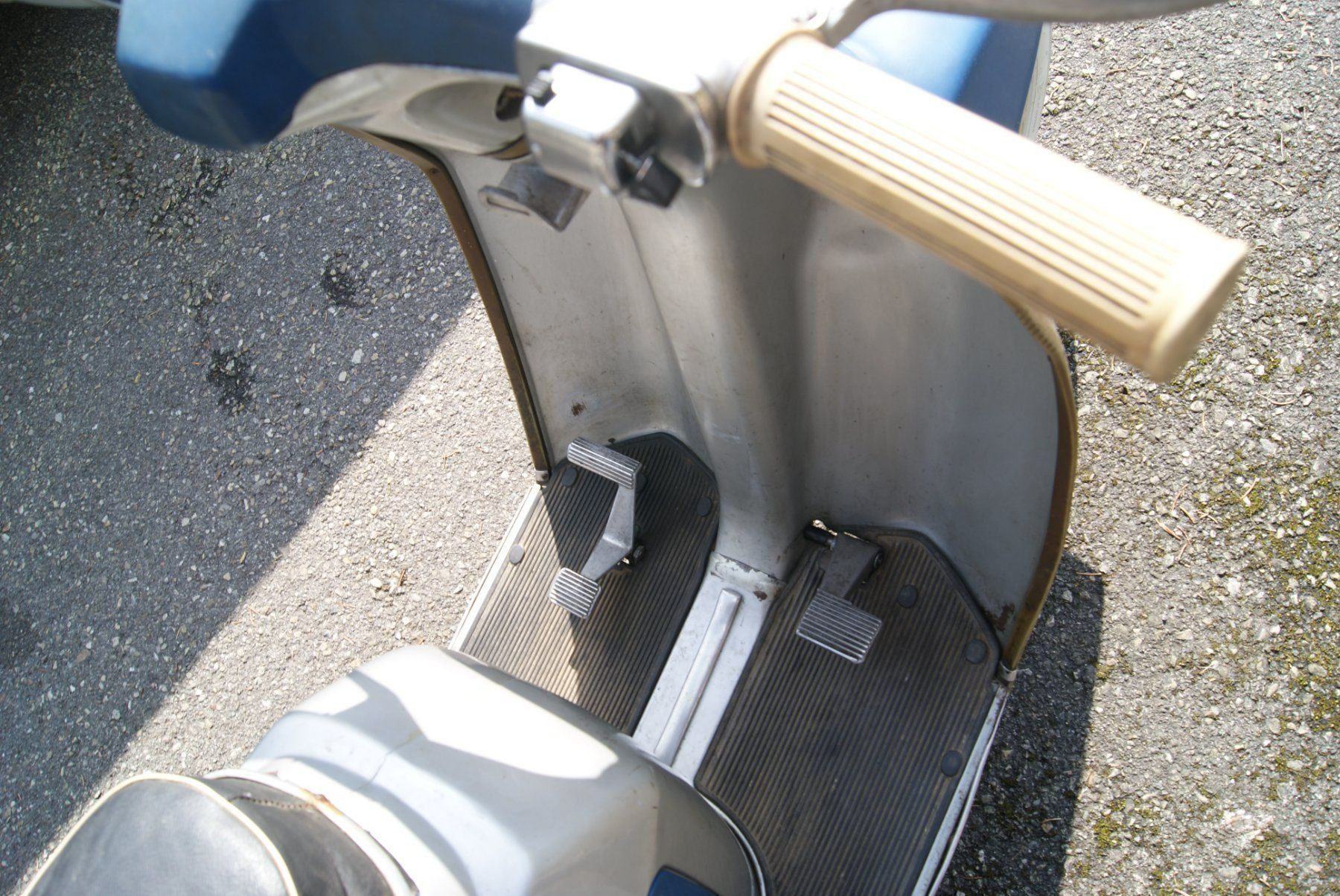 Scooters: Puch Roller 4Gang-Fuss-Schaltung 50ccm / 1970 – Gebraucht aus huttwil von Pakora 7