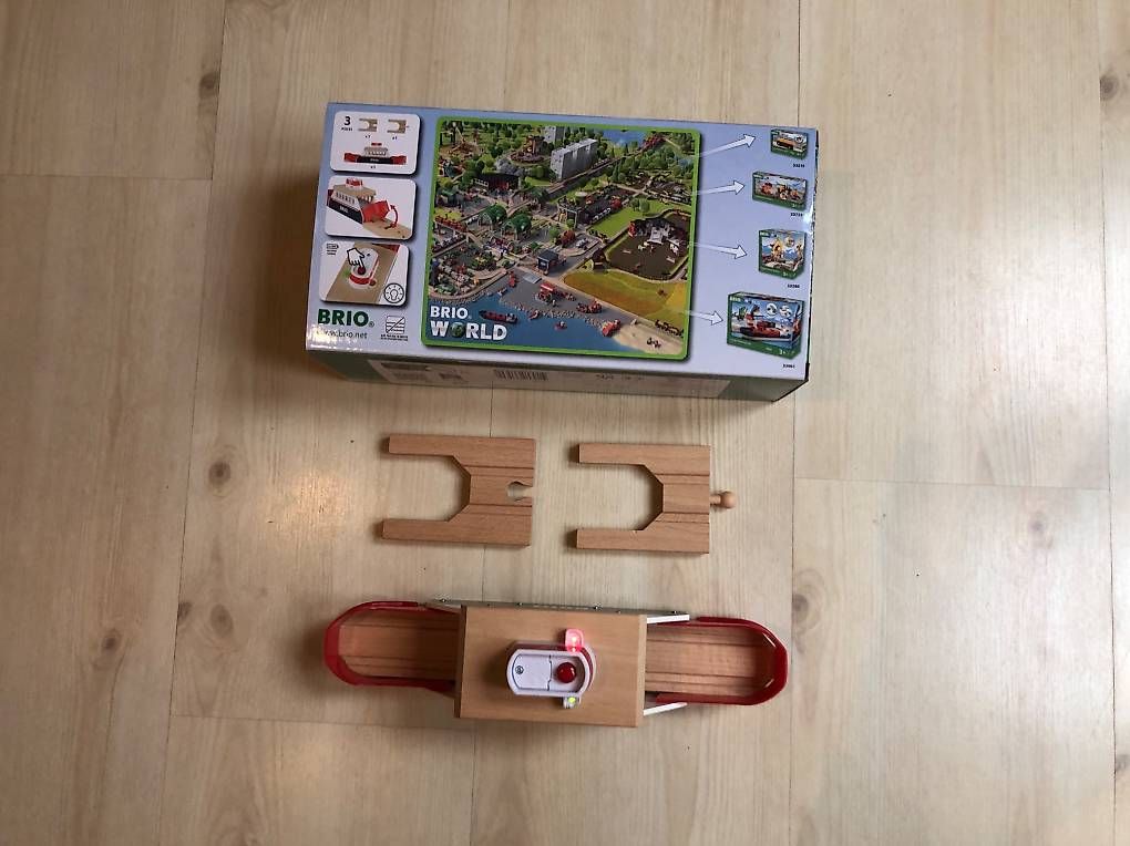 Giocattoli: Brio Fähre mit Sound – Usato da Zürich venduto da Foj_rw8p 1
