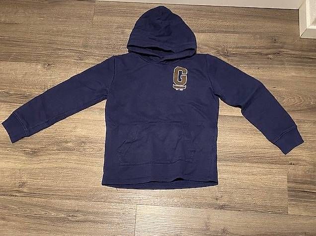 Maglioni & Felpe: Kapuzenpullover Garcia dunkelblau Grösse 140/146 – Usato da Lugnorre venduto da terowa26