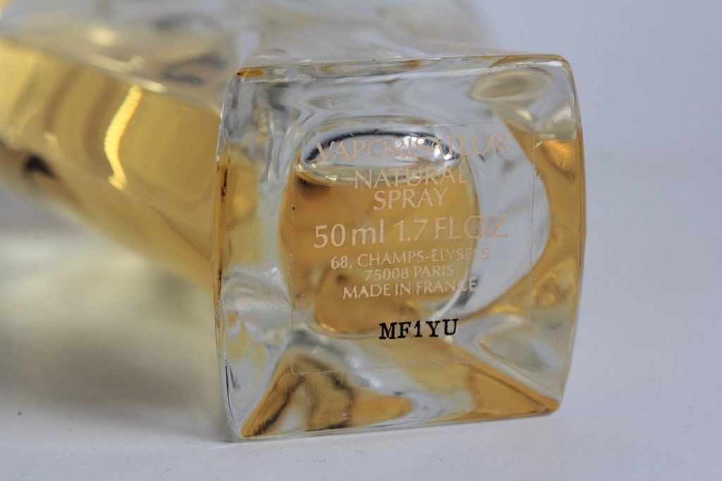 Guerlain Profumi & Eau de Toilette: GUERLAIN Eau de toilette Champs-Élysées 50 ml – Usato da Vandoeuvres venduto da Dom-Tom 2