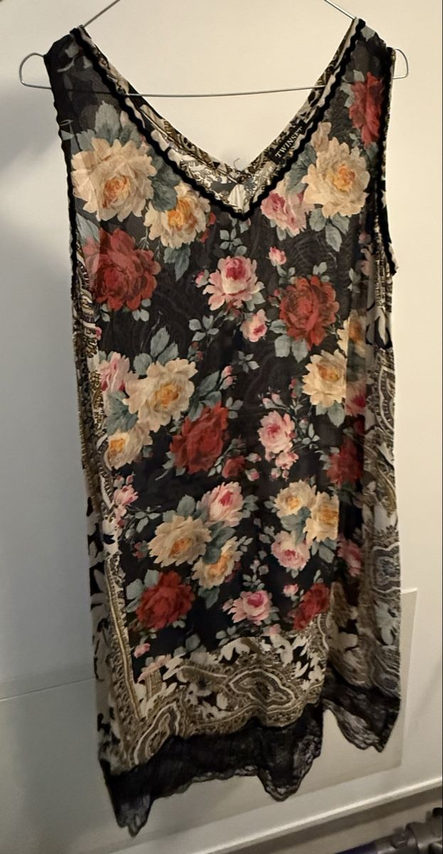 Twinset Vestiti: Twinset Kleid – Nuovo (secondo la descrizione) da Davesco-Soragno venduto da tin_6xjv