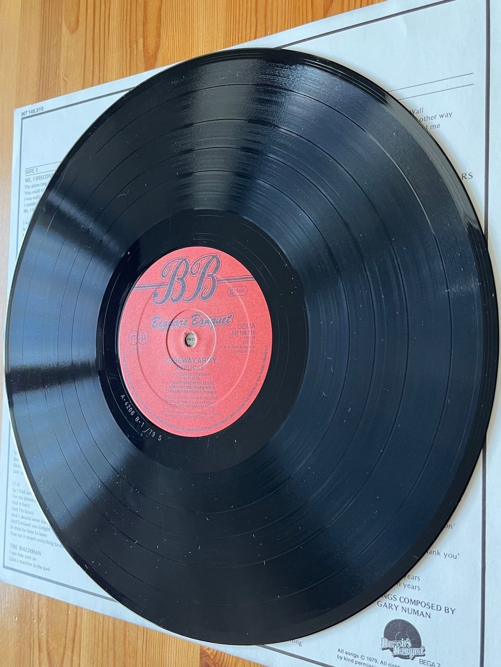Dischi in vinile: Replicas - tube way army LP 12" – Usato da Zürich venduto da Gurkis 5