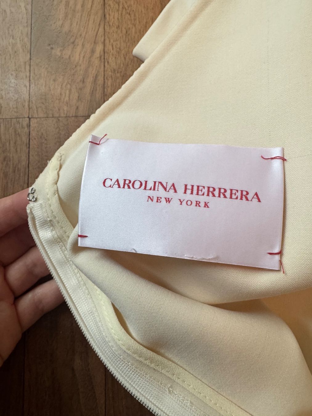 Carolina Herrera Vestiti: Caroline Herrera Kleid Gr. 40 – Nuovo (secondo la descrizione) da Steinhausen venduto da frollini 2