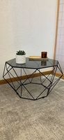 Design Couchtisch Industrial | Glasplatte & Metallgestell