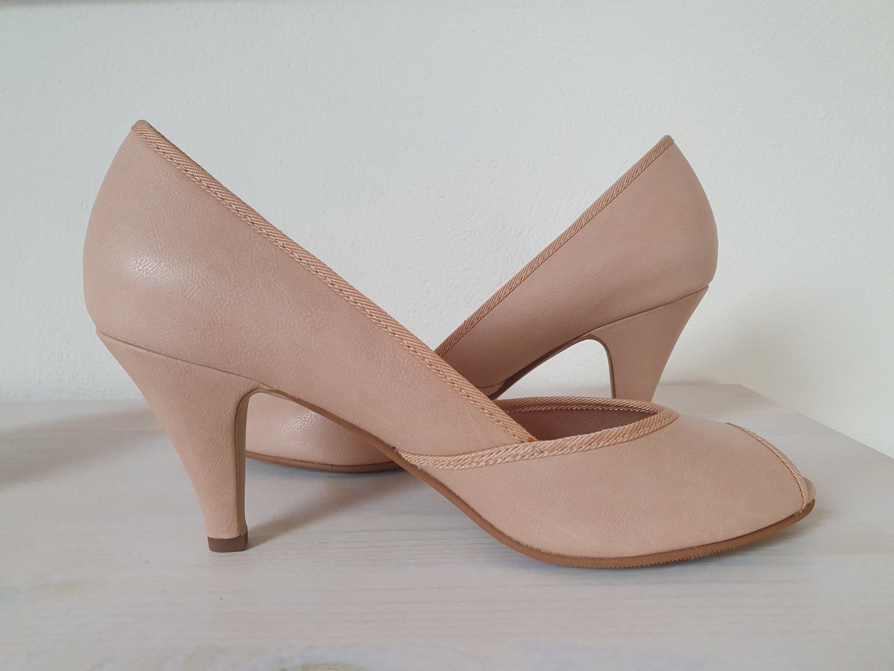 Esprit Scarpe da donna: ***NEU*** Pumps Peeptoe von ESPRIT – Nuovo (secondo la descrizione) da Möriken AG venduto da Xaendu 5