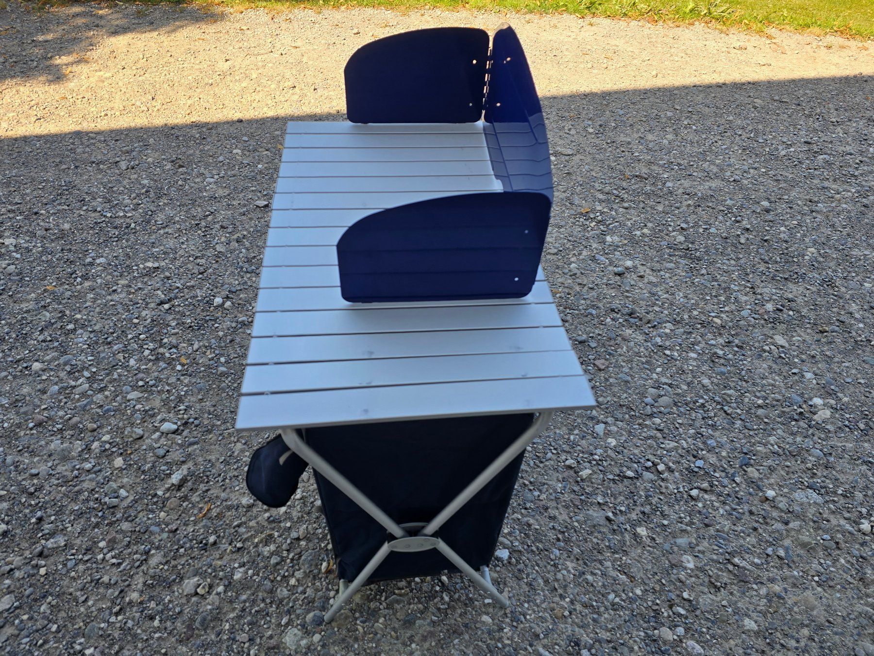 Cucine complete: Campingküche Campingschrank – Usato da Steg im Tösstal venduto da sue710 2