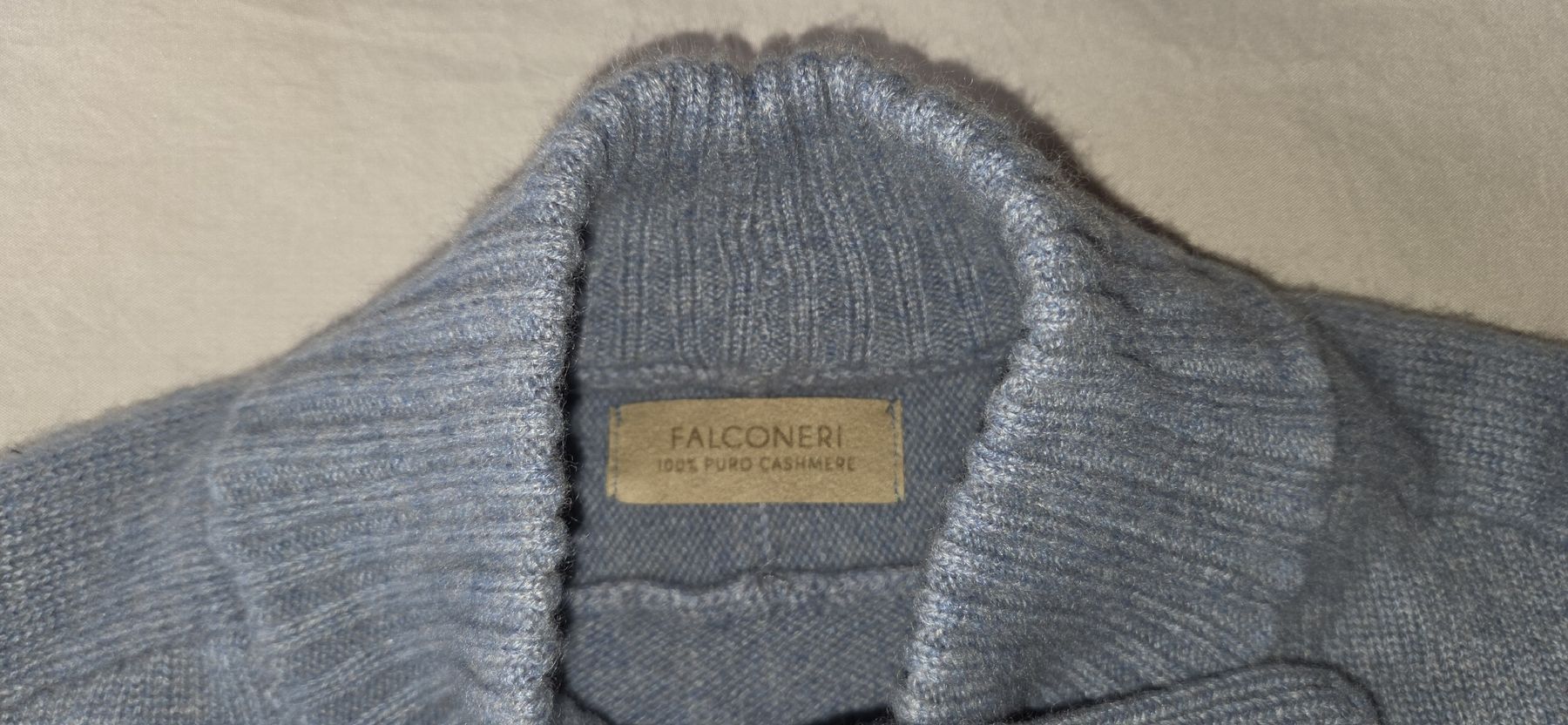 Falconeri Pullover & Sweatshirts: Falconeri Kaschmir Rollkragenpullover, Hellblau, L – Neu (gemäss Beschreibung) aus Busswil BE von Angy1974 4