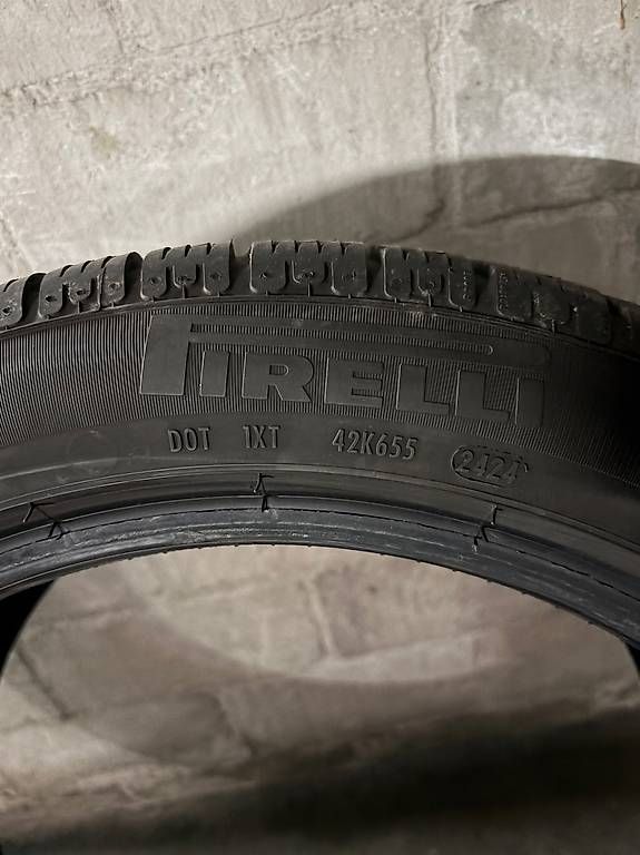 Pirelli Pneumatici & Ruote complete: 2x Winterreifen Pirelli 255/40/18 – Usato da Kriens venduto da lars95 1