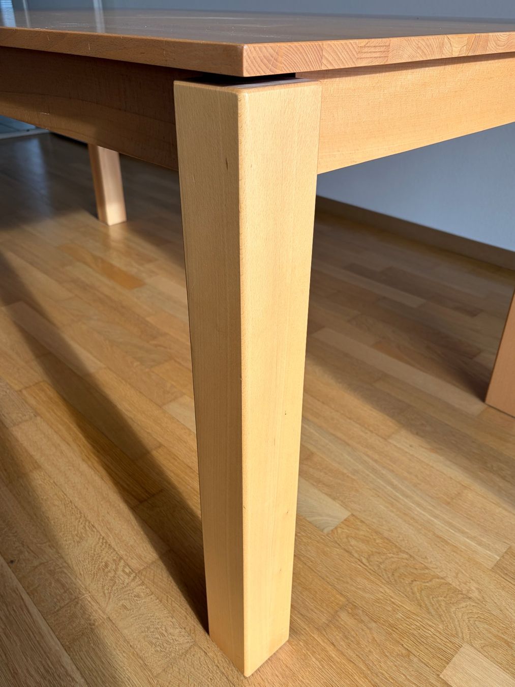 Micasa Tische: Holztisch / Esstisch 180x90 – Gebraucht aus Zollikofen von KeAm 3