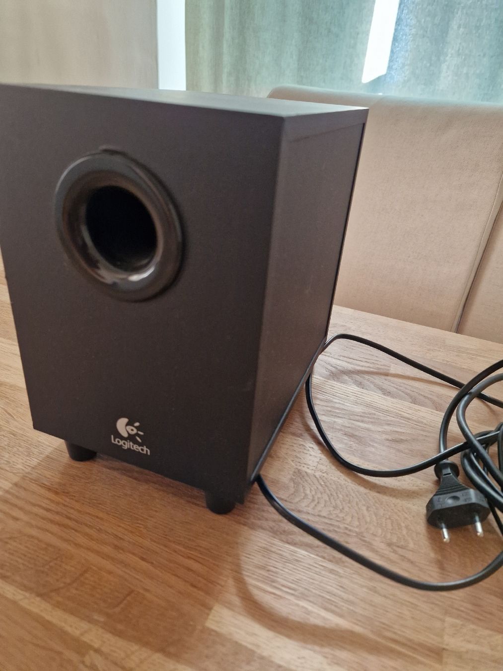 Logitech Home cinéma: Subwoofer und Boxen – D'occasion à Wangen an der Aare par p.jeker