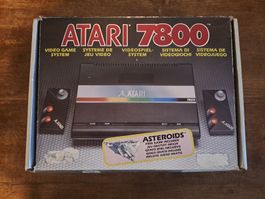 2x Atari 2600 /1x 7800 Konsolen mit Spielen