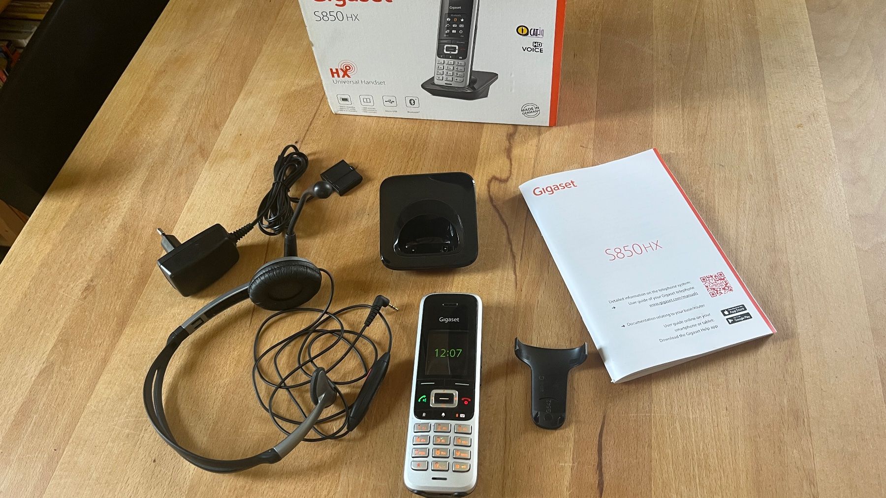 Gigaset Telefoni: DECT Telefon Gigaset S850 HX inkl. Headset – Usato da Bern venduto da semibold 3