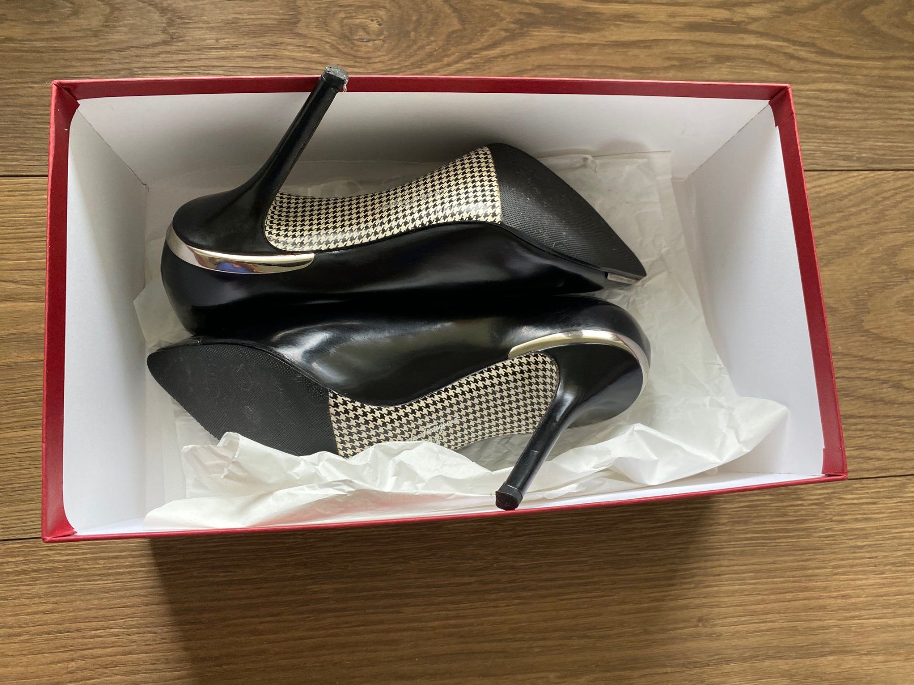 Salvatore Ferragamo Scarpe da donna: Salvatore Ferragamo High-Heels – Usato da Staad SG venduto da sei_m7js 2