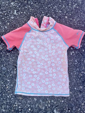 Bade T-Shirt Gr. 110 UV Schutz 50, pink Blumen Used