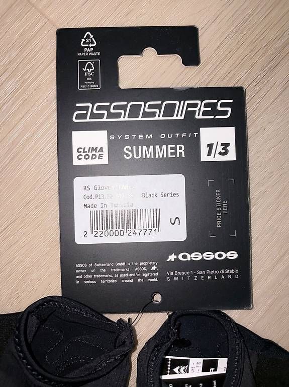 Assos Guanti & manicotti: Assos RS GLOVES TARGA black series – Nuovo e nell'imballaggio originale da Melide venduto da paolo1965 1