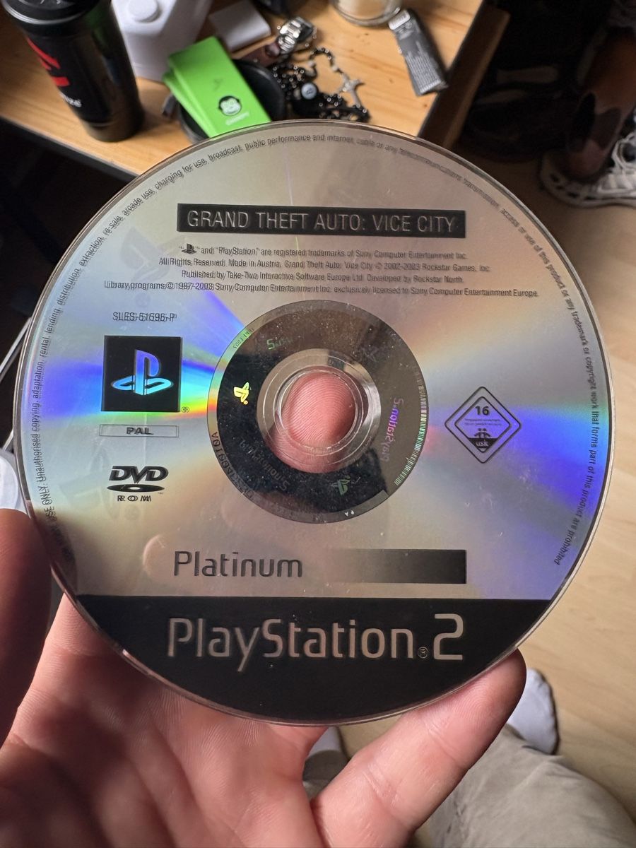 Sony Consoles: PlayStation 2 Konsole gebraucht – D'occasion à Frieswil par tentimesbigger 7