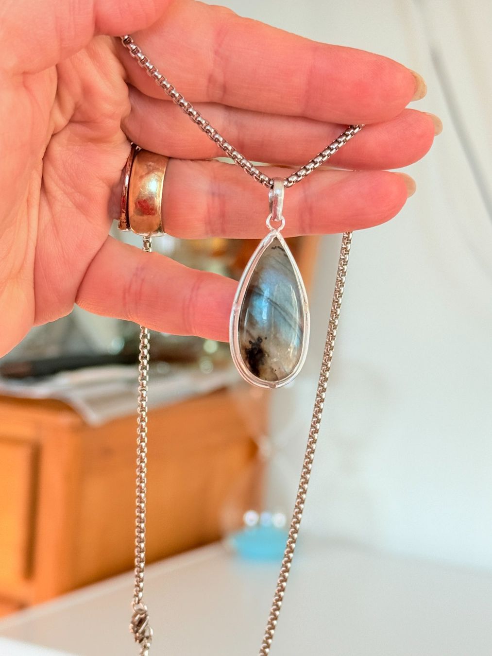 Catenine: Collier Labradorite naturelle – Nuovo e nell'imballaggio originale da Genève venduto da AGBERG 6