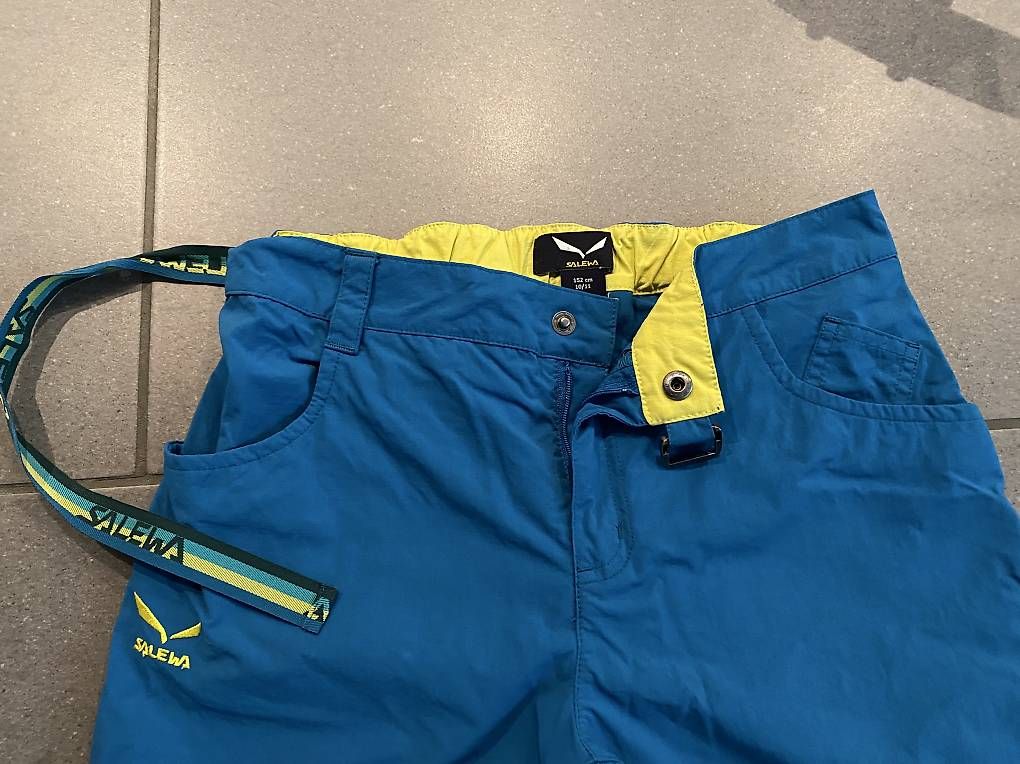 Salewa Pantaloni: Salewa Kinder Wanderhose Trekkinghose 152 – Usato da Oberrohrdorf venduto da Desteny1 2