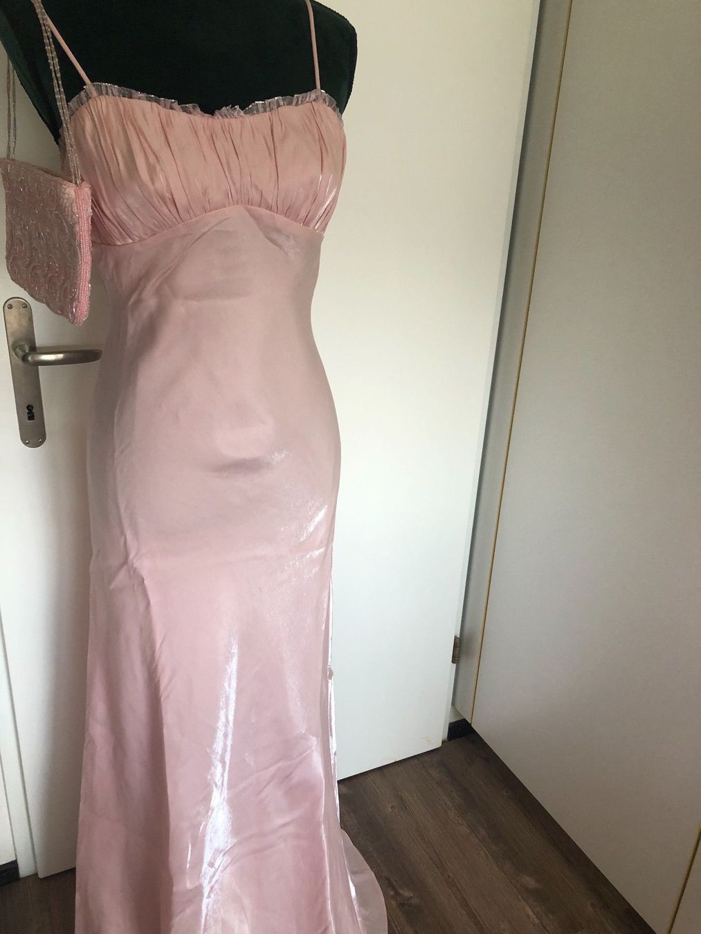 Robes: Abendkleid – Neuf (Voir description) à Emmen par ama_8wmn 3