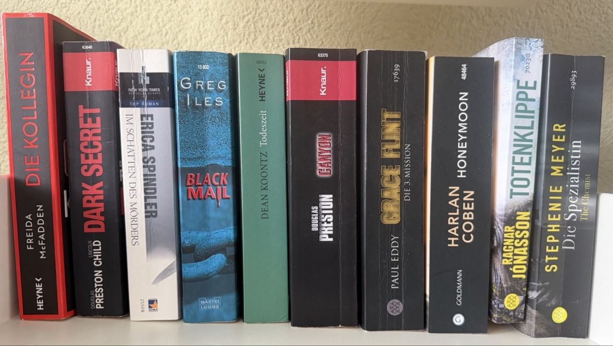 Bücher: 10 Bücher  Krimi Thriller – Gebraucht aus Erlenbach ZH von pibooks