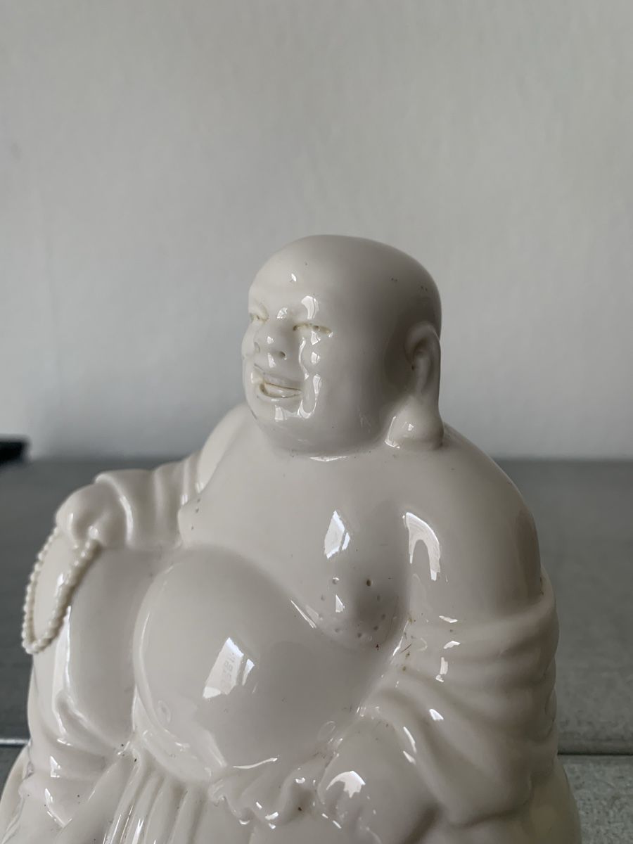Sculture & Statue: blanc de chine buddha – Usato da Basel venduto da Amechan. 1