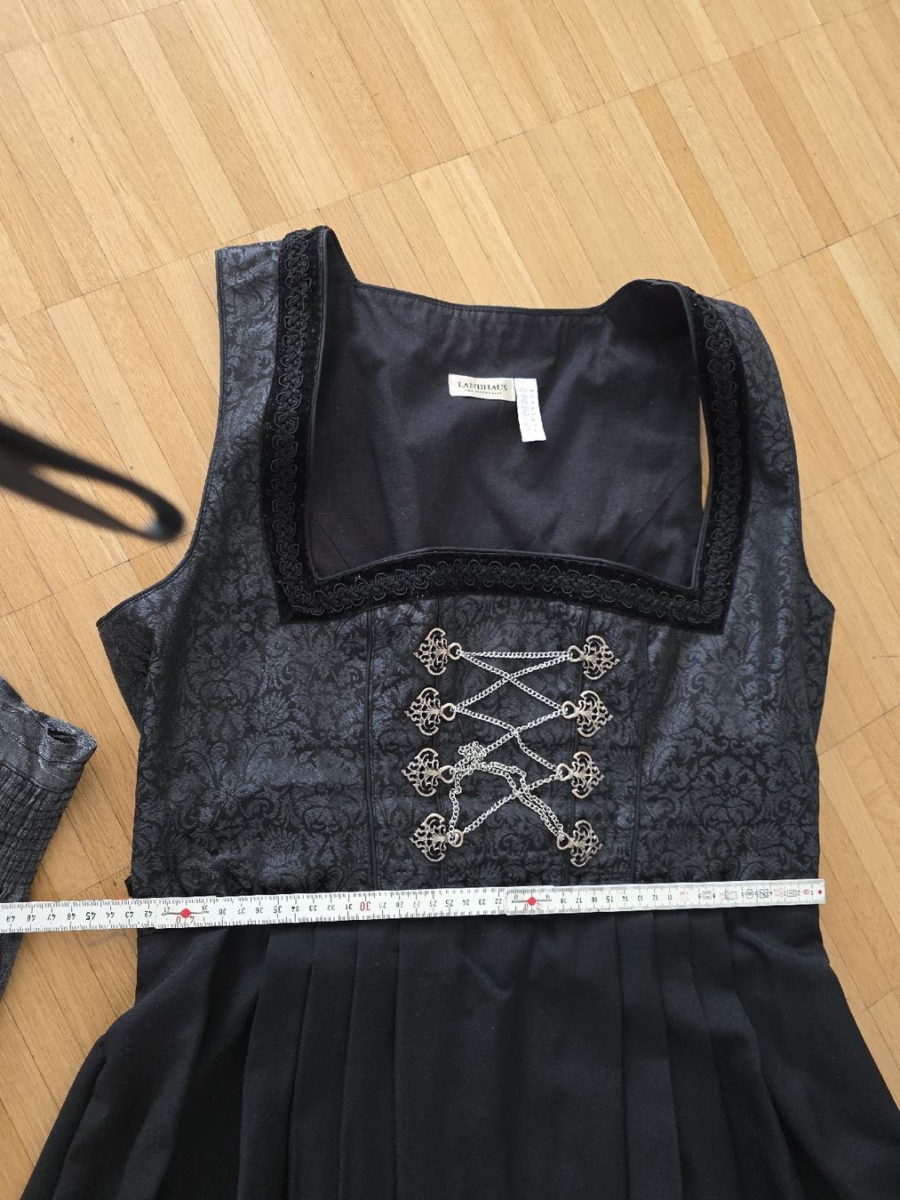 Robes: Dirndl Landhaus – D'occasion à Laufenburg par may_r2st 4