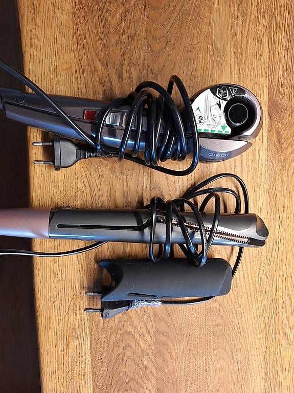 Piastre & Arricciacapelli: Babyliss ionic Lockenstab und remington haarglätter  – Usato da Erlinsbach venduto da Busio 2