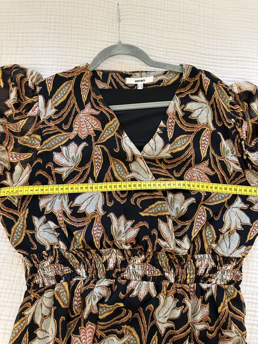 Vestiti: Kleid Gr 46 – Usato da Volketswil venduto da Sina008 4