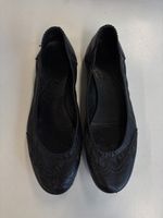 Ballerines en cuir noir Hermès taille 39