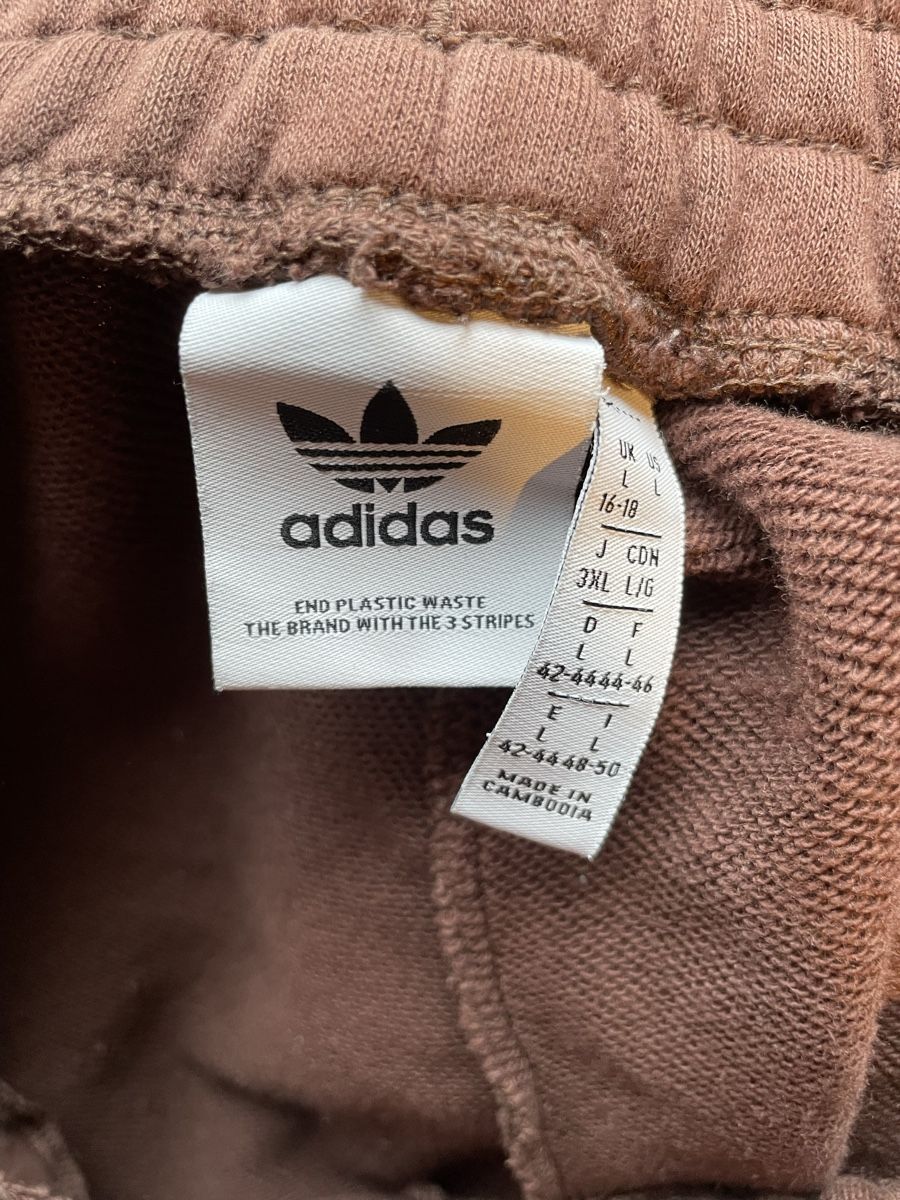 Adidas Pantaloni: Braune Adidas Trainerhose – Usato da Turgi venduto da eiiinalem 4
