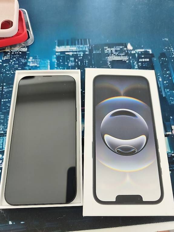 Handys / Smartphones: iPhone 16e – Gebraucht aus Minusio von natpag 1