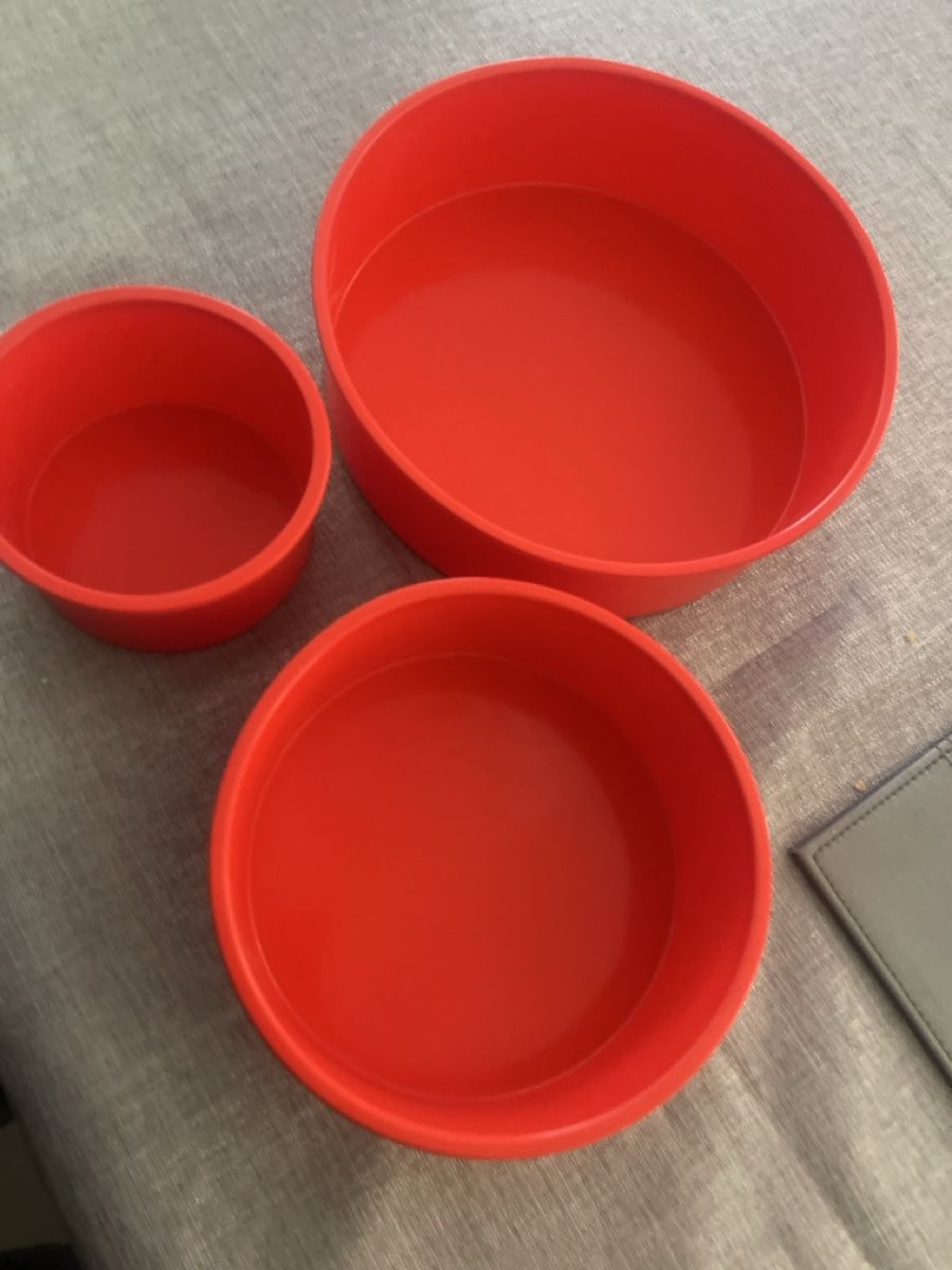 Teglie da forno: Silikonform Set, 3 teilig, Rot, Neu – Nuovo e nell'imballaggio originale da Zürich venduto da Belisimo