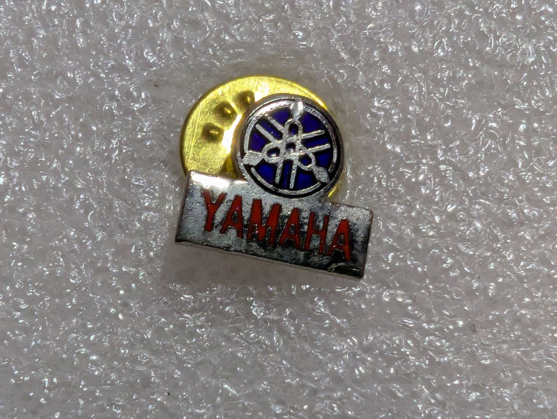 Placchette & Badge: Ansteckpin 268: Yamaha – Usato da Oppligen venduto da Pin-Fall-Shop