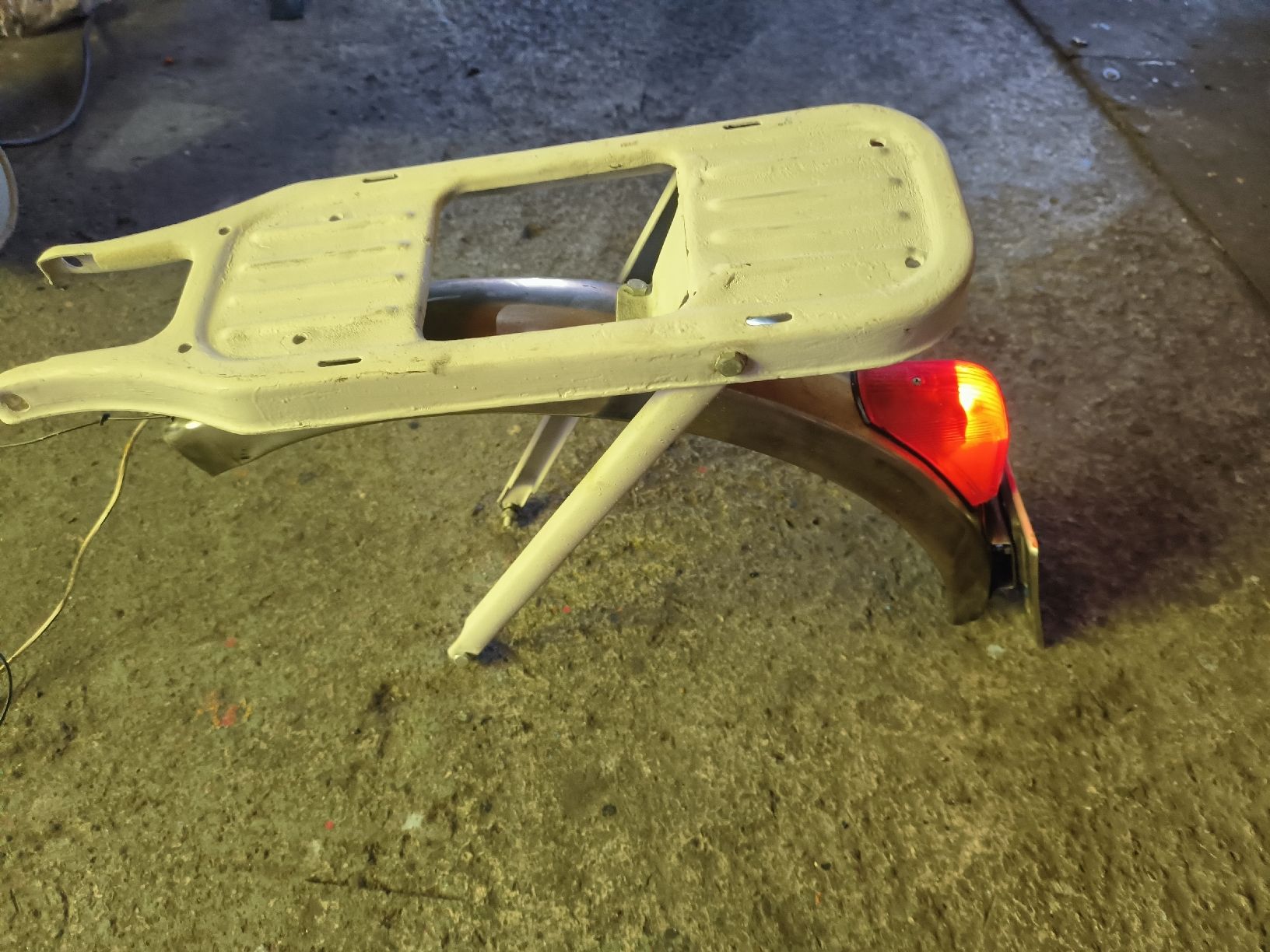 Piaggio Parti ricambio per ciclomotori: Piaggio Gepacktäger Uralt. – Usato da Fulenbach venduto da Elektronik 2