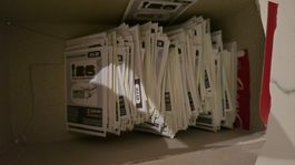 Panini 200+ et 10+coca et 2 extra sticker