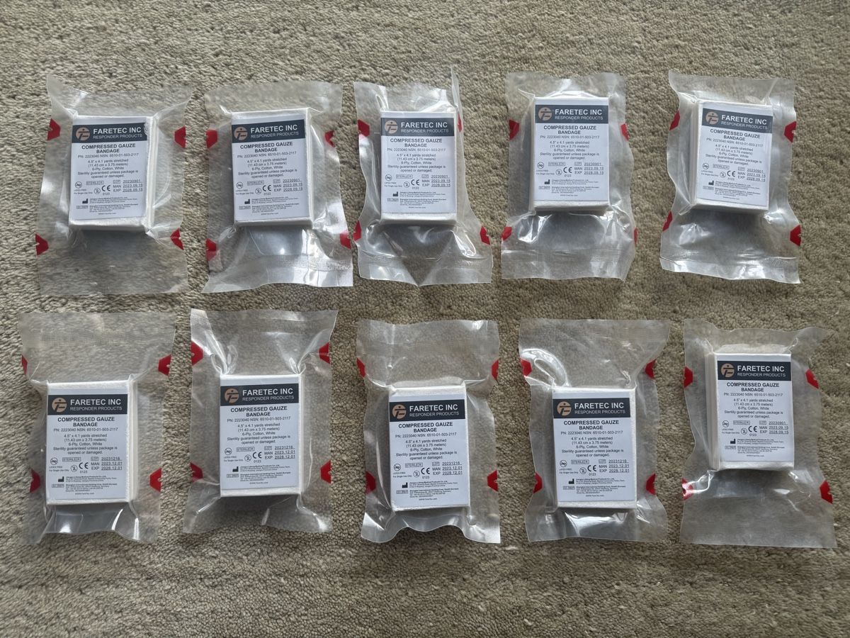 Attrezzature mediche: 10x Compressed Gauze – Nuovo (secondo la descrizione) da Massagno venduto da ilm_vd96 1