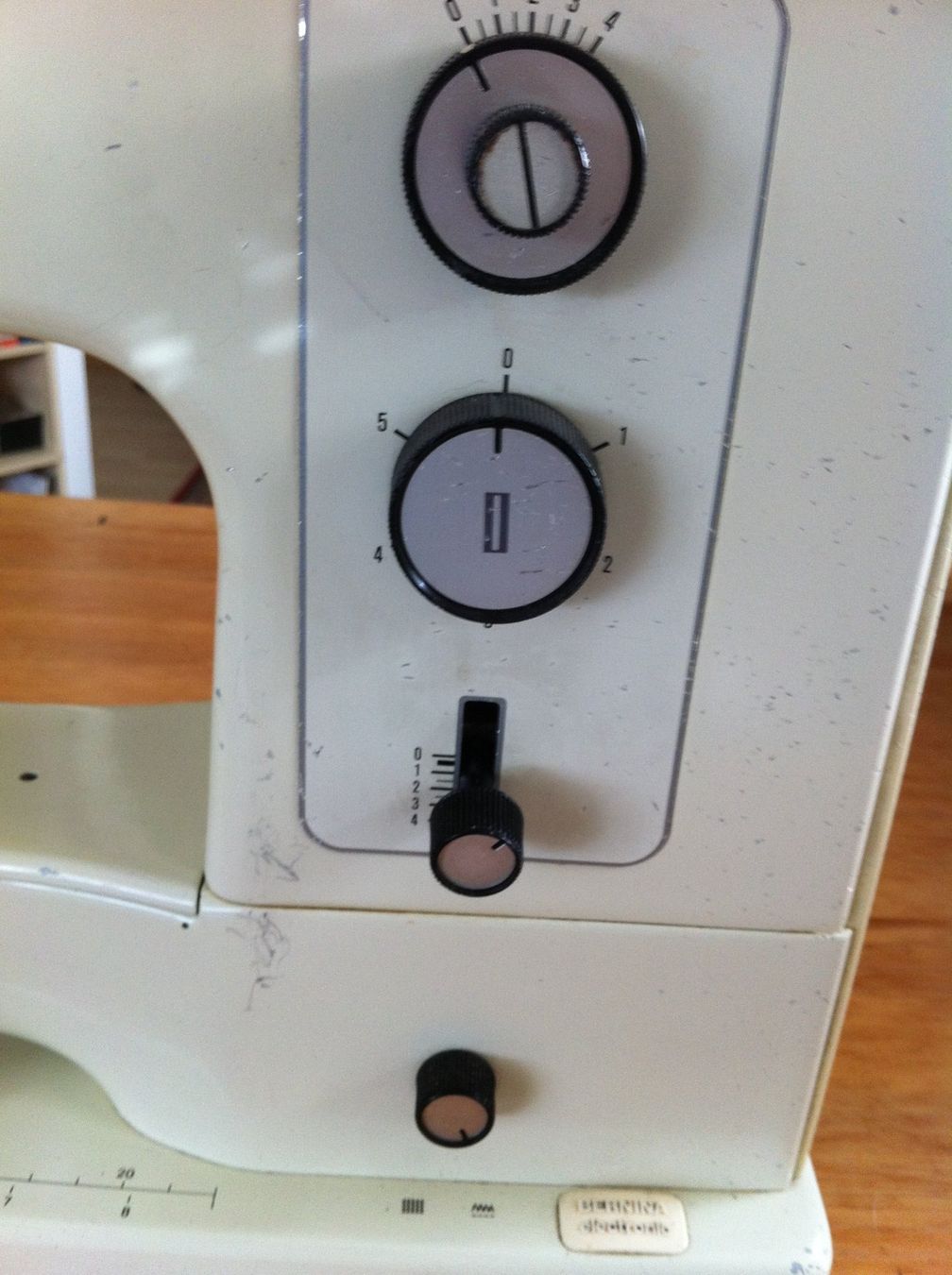 Bernina Macchine da cucire: Nähmaschine Bernina electronic 831 – Usato da Brunnen venduto da Artemis53 2